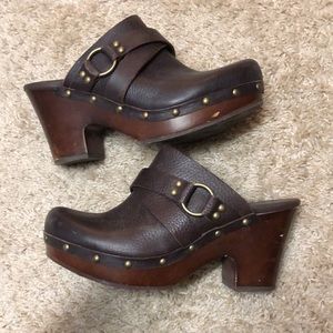 Korks wooden platforms